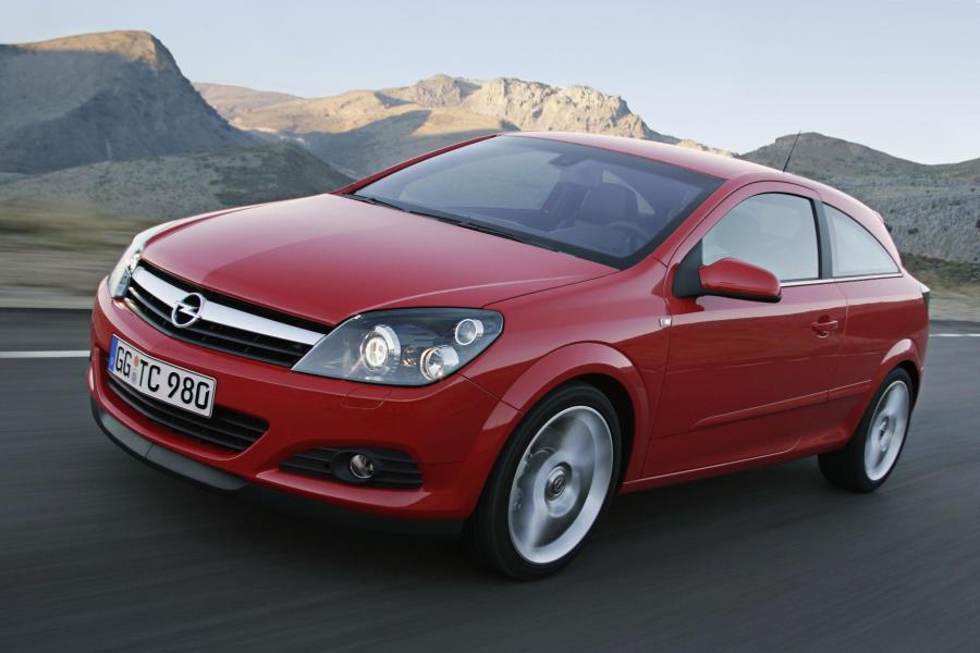 Opel Astra GTC 2005 года  (фото 66 из 212)